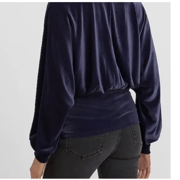 Express velvet dolman long sleeve navy blue scoop neck ruched top 90176 small - Picture 2 of 9